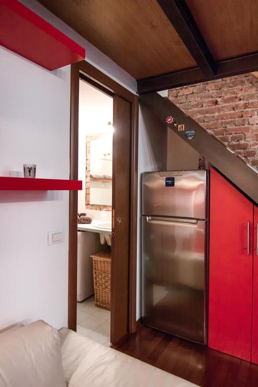 Miniloft-Angy-Navigli Apartment Милано Екстериор снимка