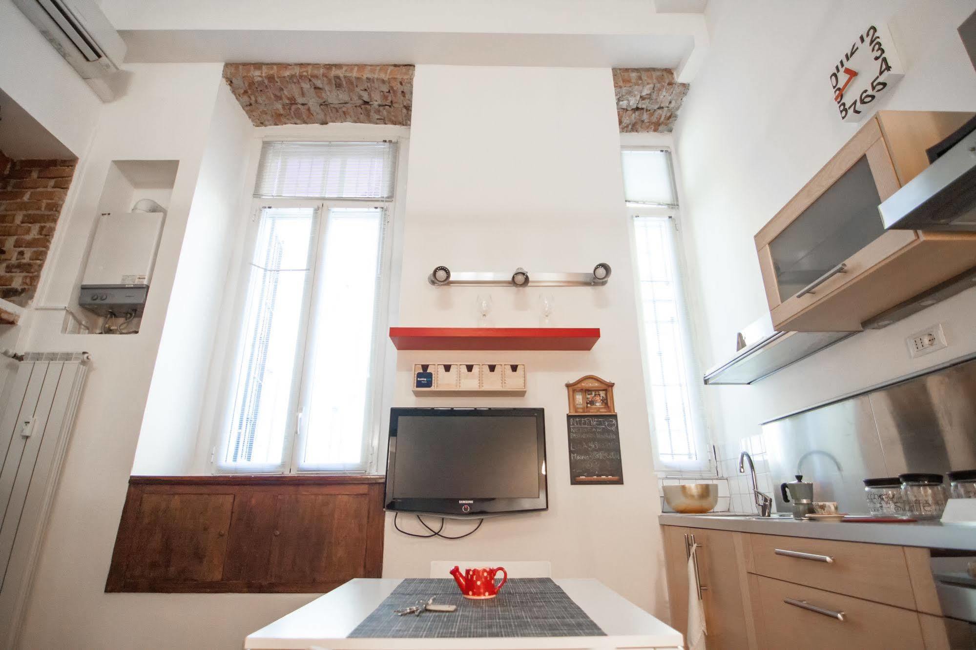 Miniloft-Angy-Navigli Apartment Милано Екстериор снимка